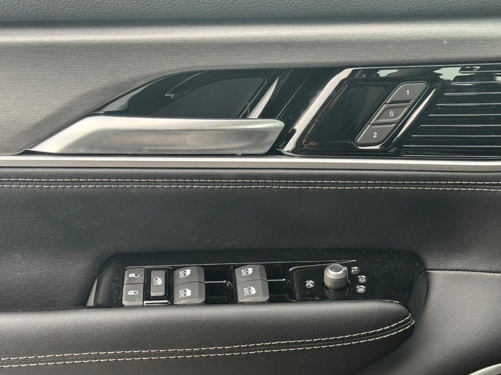 2026 Jeep Grand Wagoneer L Base