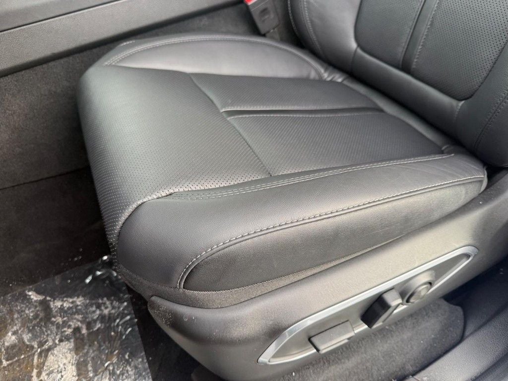 2026 Jeep Grand Wagoneer L Base