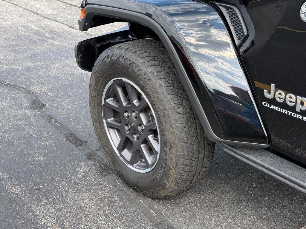 2023 Jeep Gladiator Overland