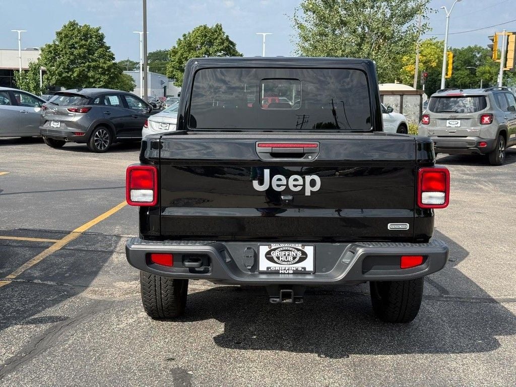 2023 Jeep Gladiator Overland