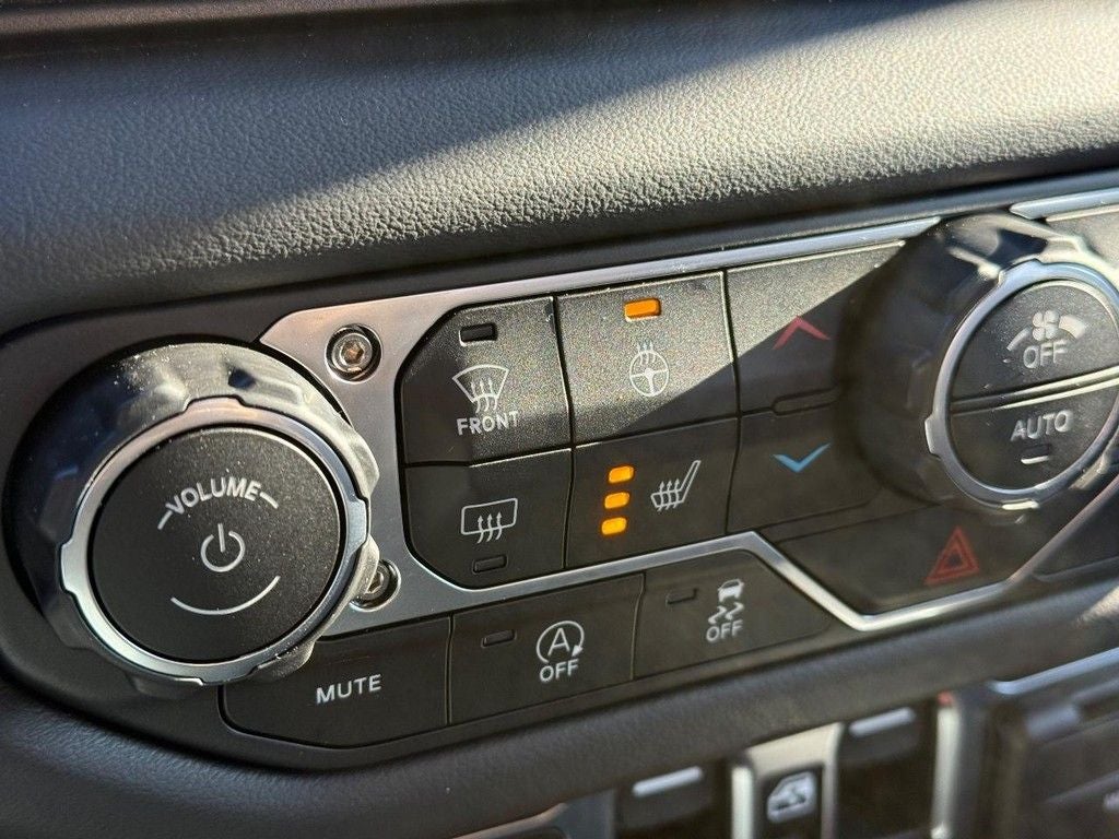 2025 Jeep Gladiator Mojave