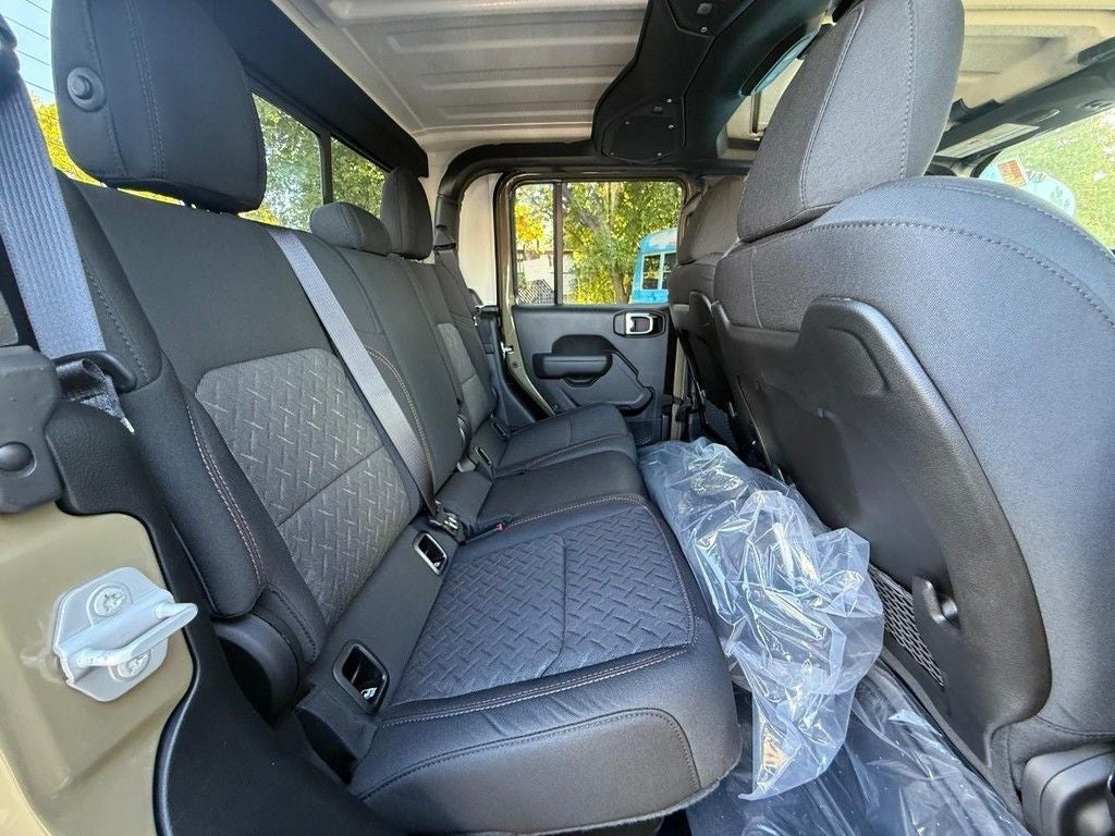 2025 Jeep Gladiator Mojave