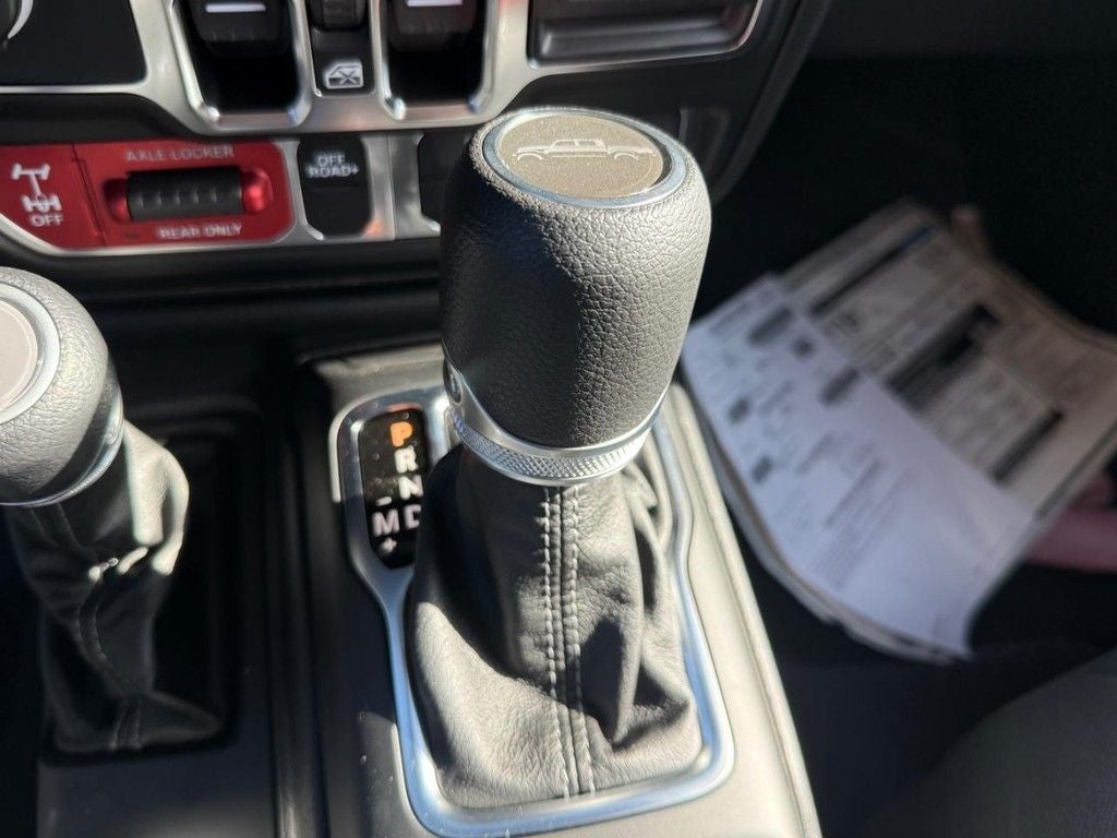 2025 Jeep Gladiator Mojave