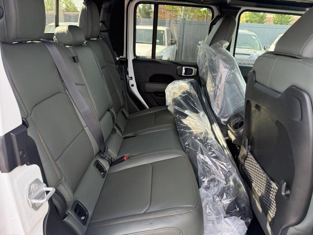 2026 Jeep Gladiator Mojave X