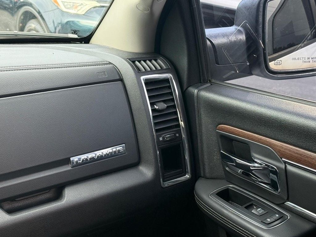 2014 Ram 1500 Laramie NEAR MILWAUKEE WI