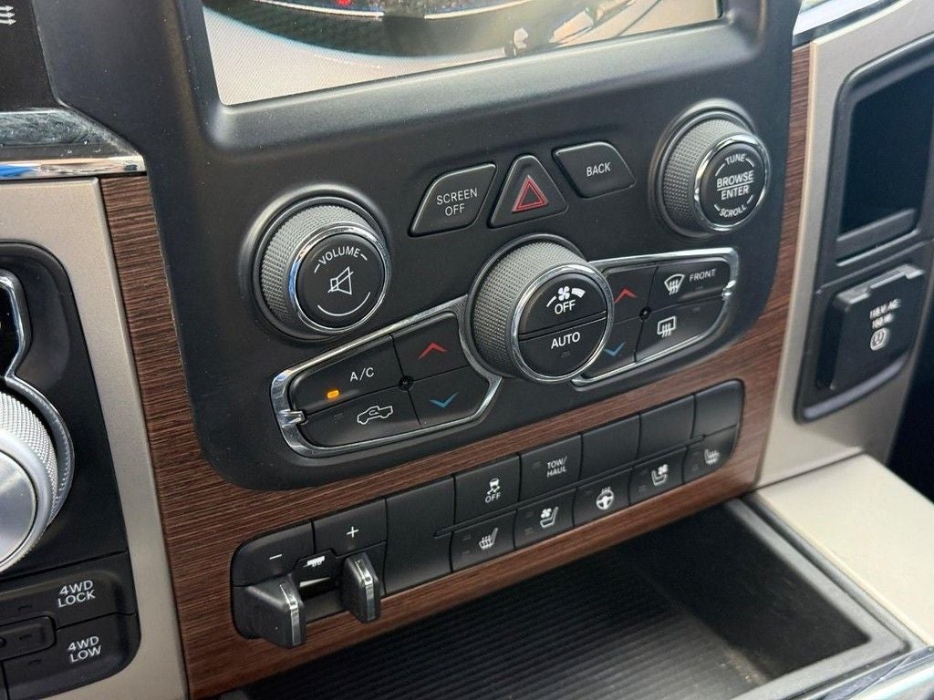 2014 Ram 1500 Laramie NEAR MILWAUKEE WI