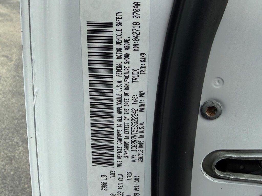 2014 Ram 1500 Laramie NEAR MILWAUKEE WI