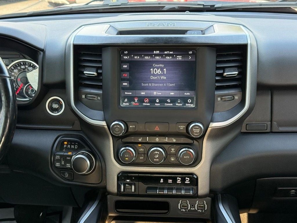 2020 Ram 1500 Big Horn/Lone Star Near Milwaukee WI