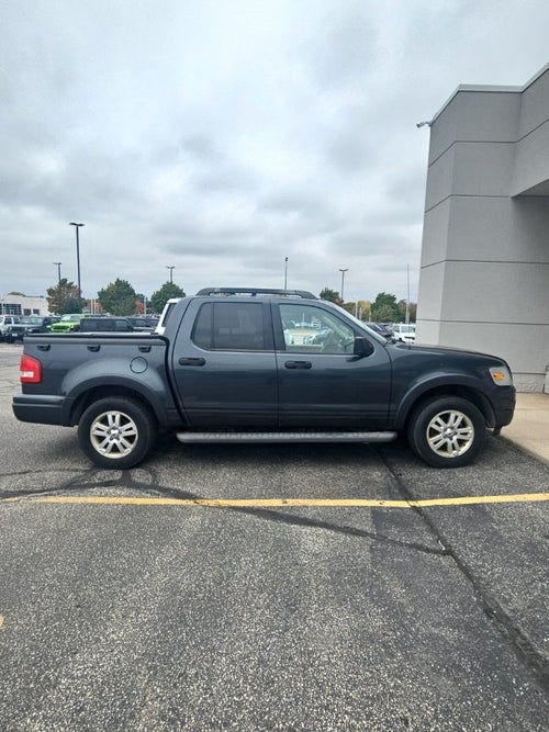 2010 Ford Explorer Sport Trac XLT Near Milwaukee Wisconsin