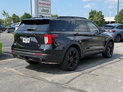 2024 Ford Explorer ST-Line