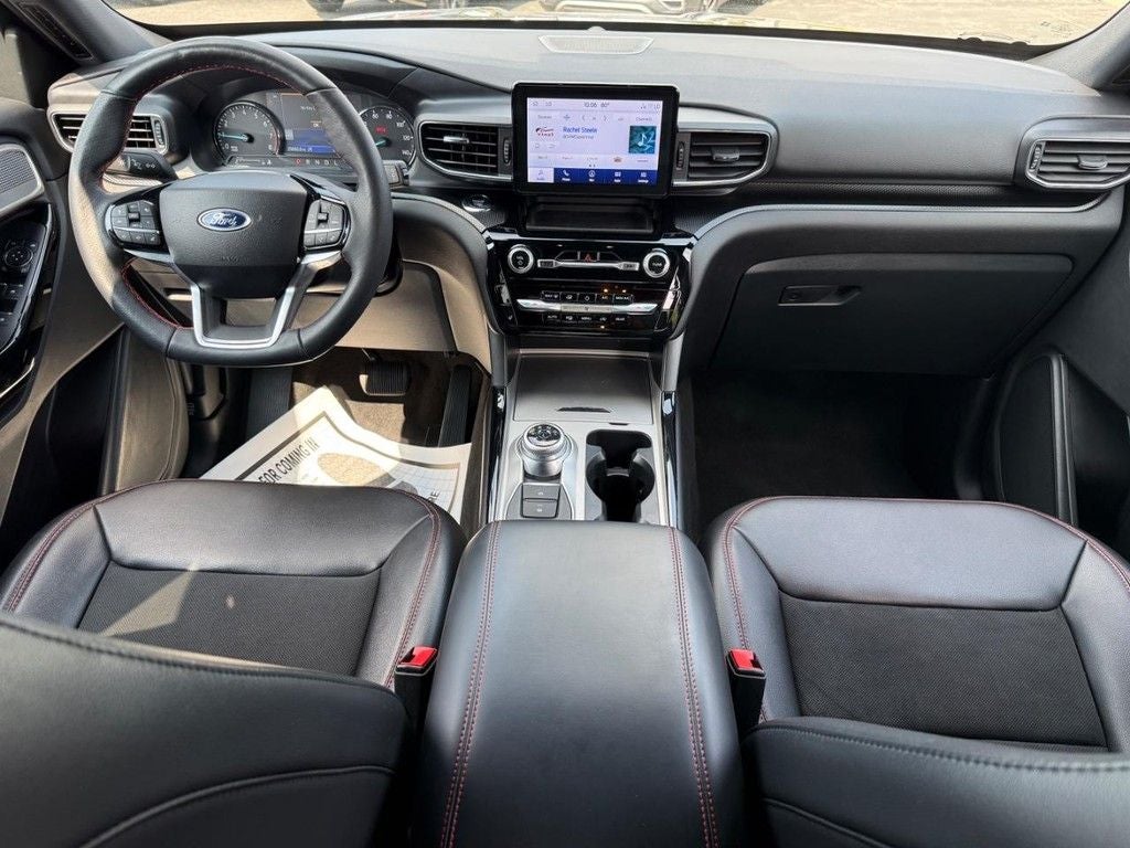 2024 Ford Explorer ST-Line