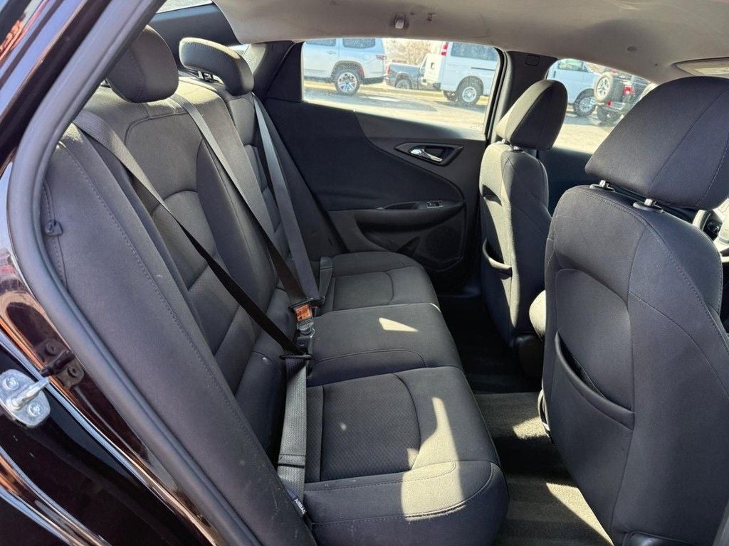 2021 Chevrolet Malibu LS 1LS