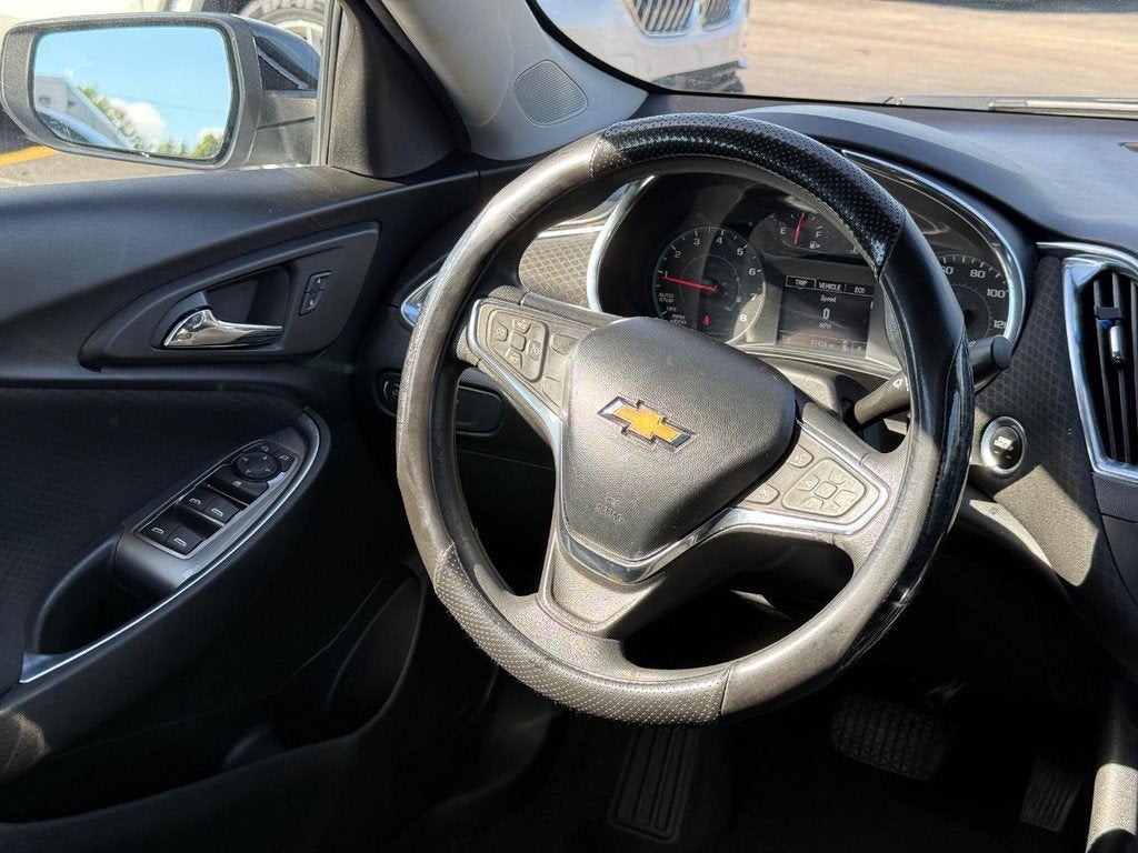 2018 Chevrolet Malibu LT NEAR MILWAUKEE WI