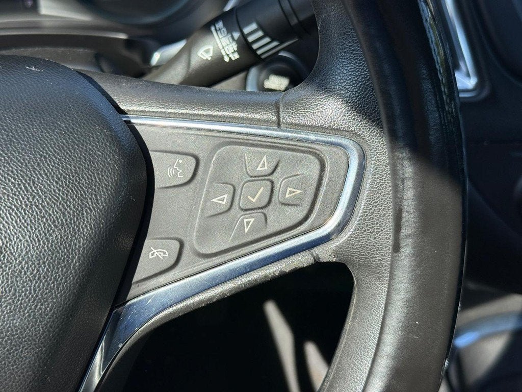 2018 Chevrolet Malibu LT NEAR MILWAUKEE WI