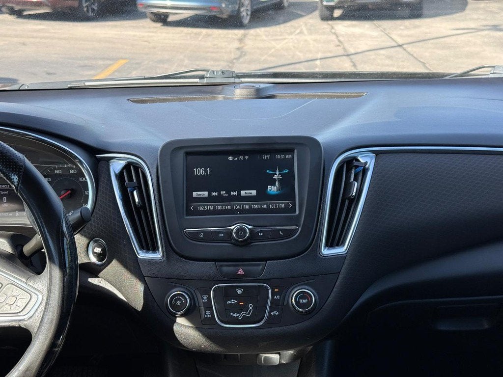 2018 Chevrolet Malibu LT NEAR MILWAUKEE WI