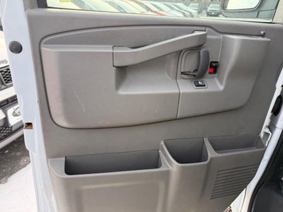 2022 Chevrolet Express 3500 LS Passenger