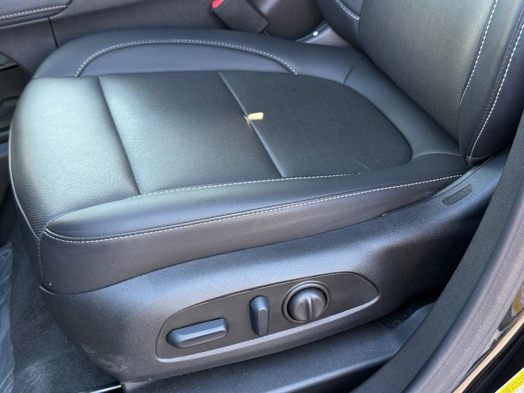 2023 GMC Acadia SLT Certified