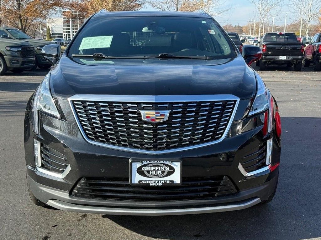 2022 Cadillac XT5 Premium Luxury