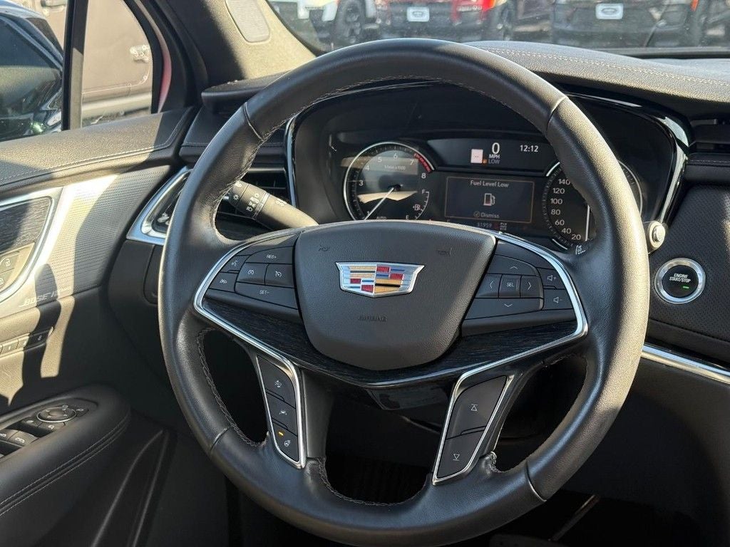 2022 Cadillac XT5 Premium Luxury