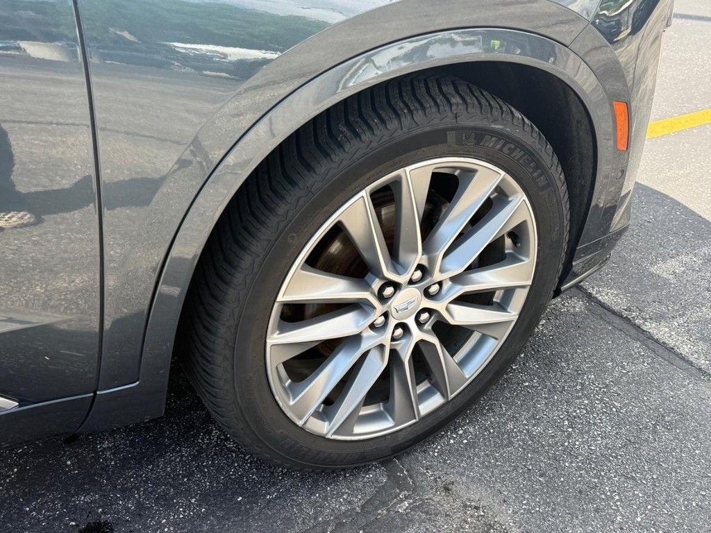 2020 Cadillac XT6 Sport