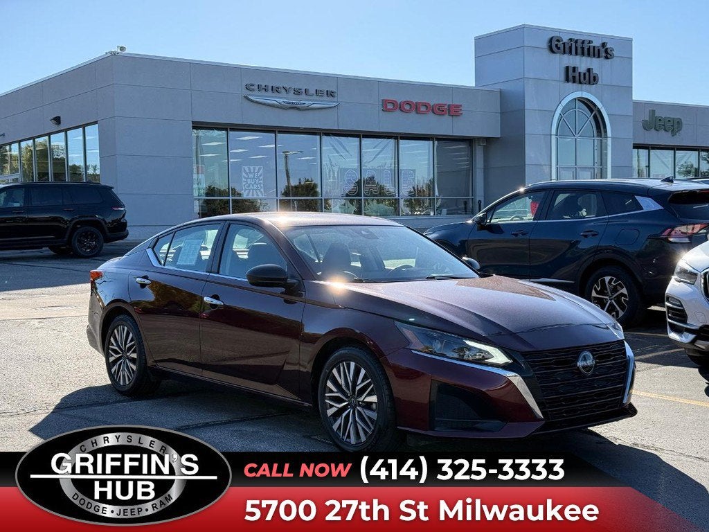 2024 Nissan Altima 2.5 SV NEAR MILWAUKEE WI