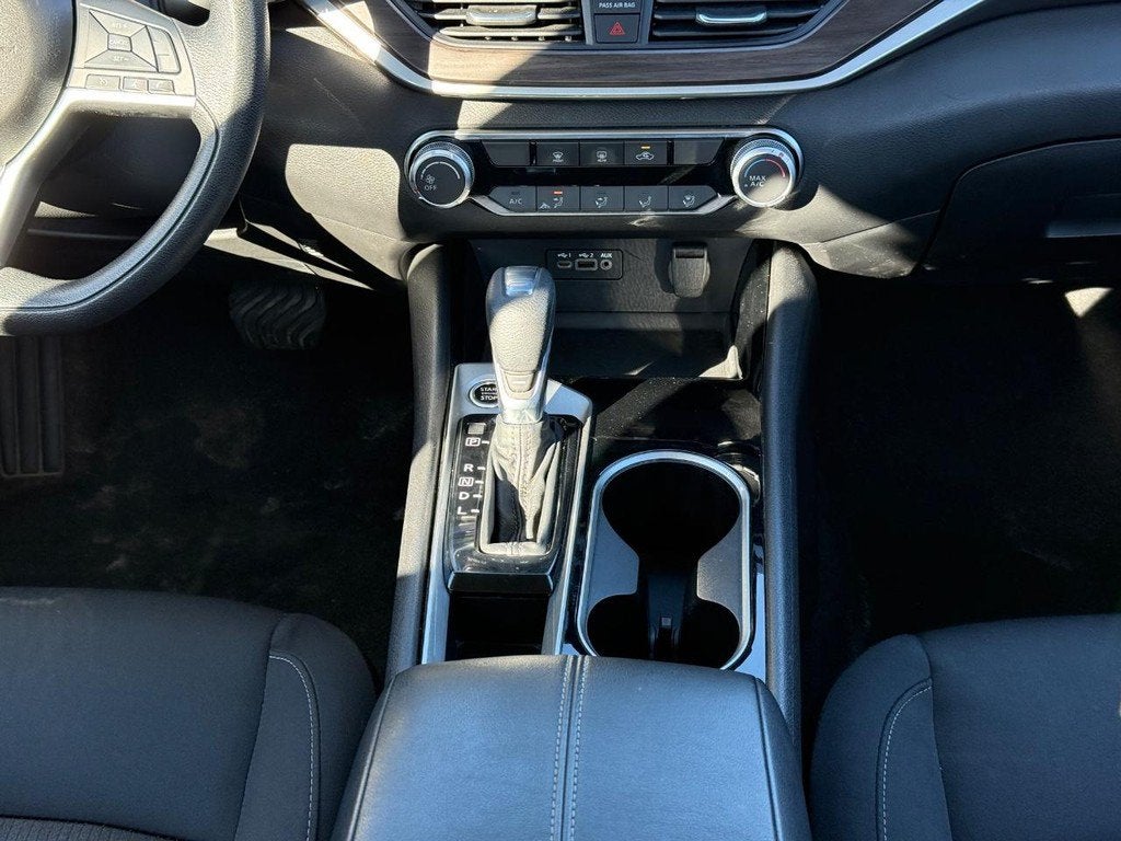2024 Nissan Altima 2.5 SV NEAR MILWAUKEE WI