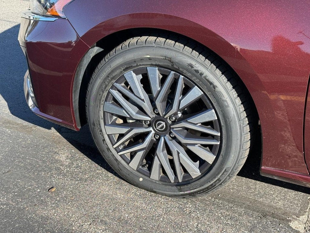 2024 Nissan Altima 2.5 SV NEAR MILWAUKEE WI