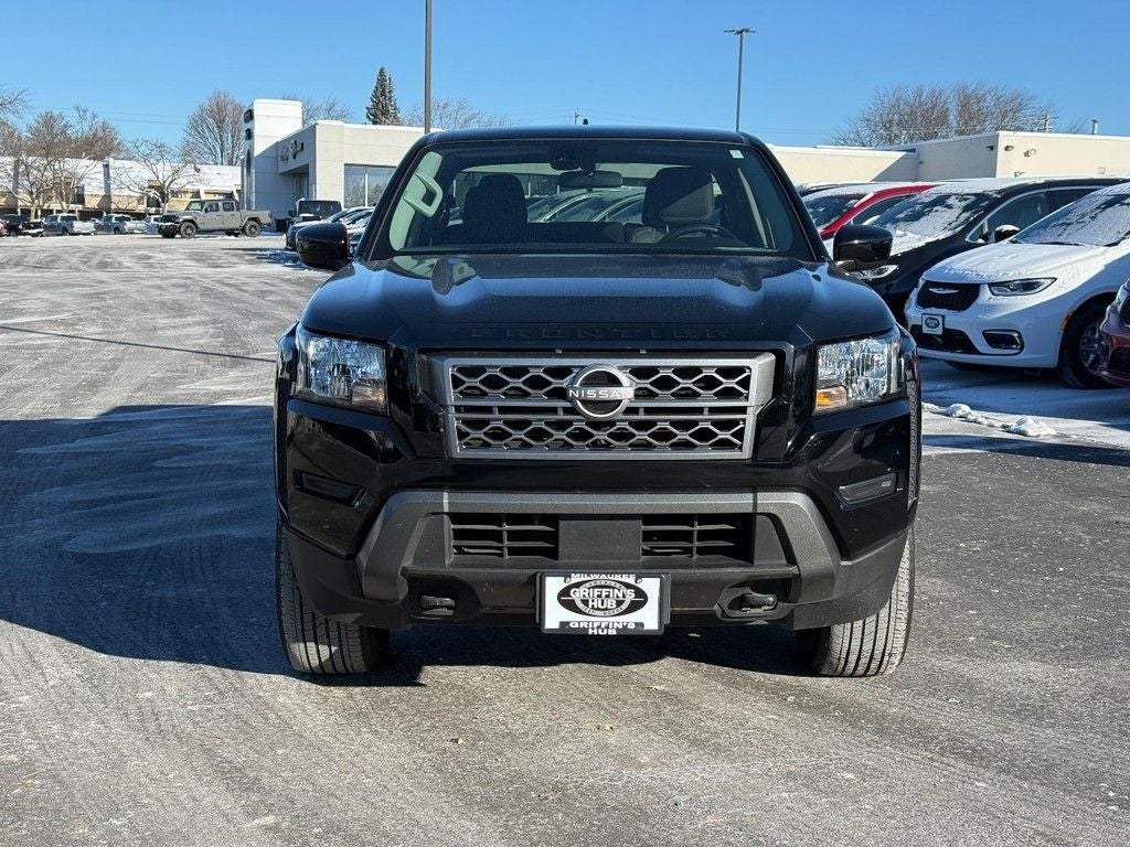 2023 Nissan Frontier SV
