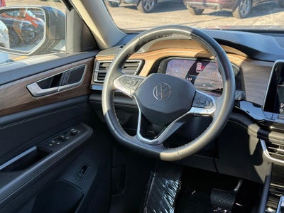 2025 Volkswagen Atlas 2.0T SE w/Technology NEAR MILWAUKEE WI