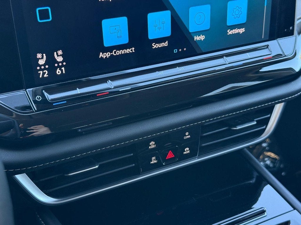 2025 Volkswagen Atlas 2.0T SE w/Technology NEAR MILWAUKEE WI