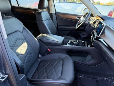 2025 Volkswagen Atlas 2.0T SE w/Technology NEAR MILWAUKEE WI