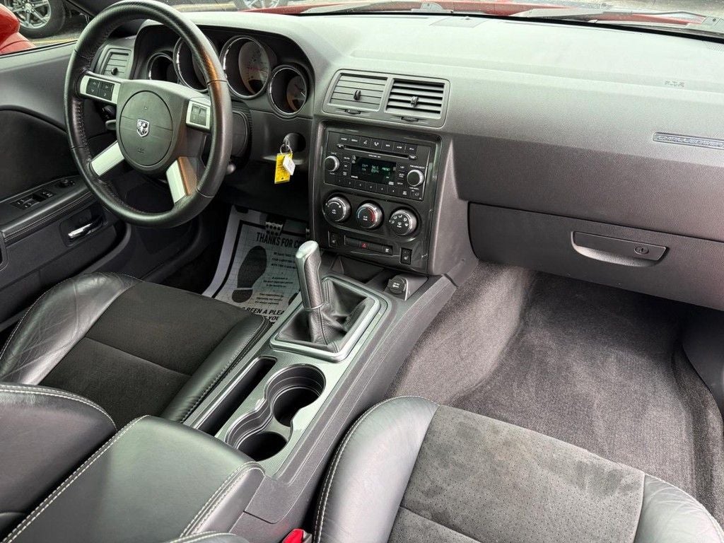 2009 Dodge Challenger SRT8