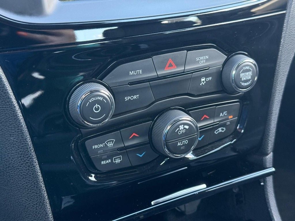 2020 Chrysler 300 S