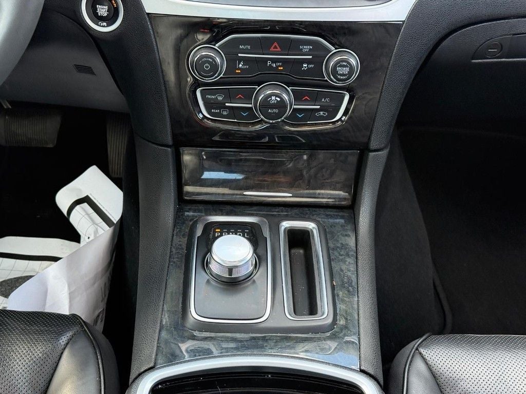 2023 Chrysler 300 Touring