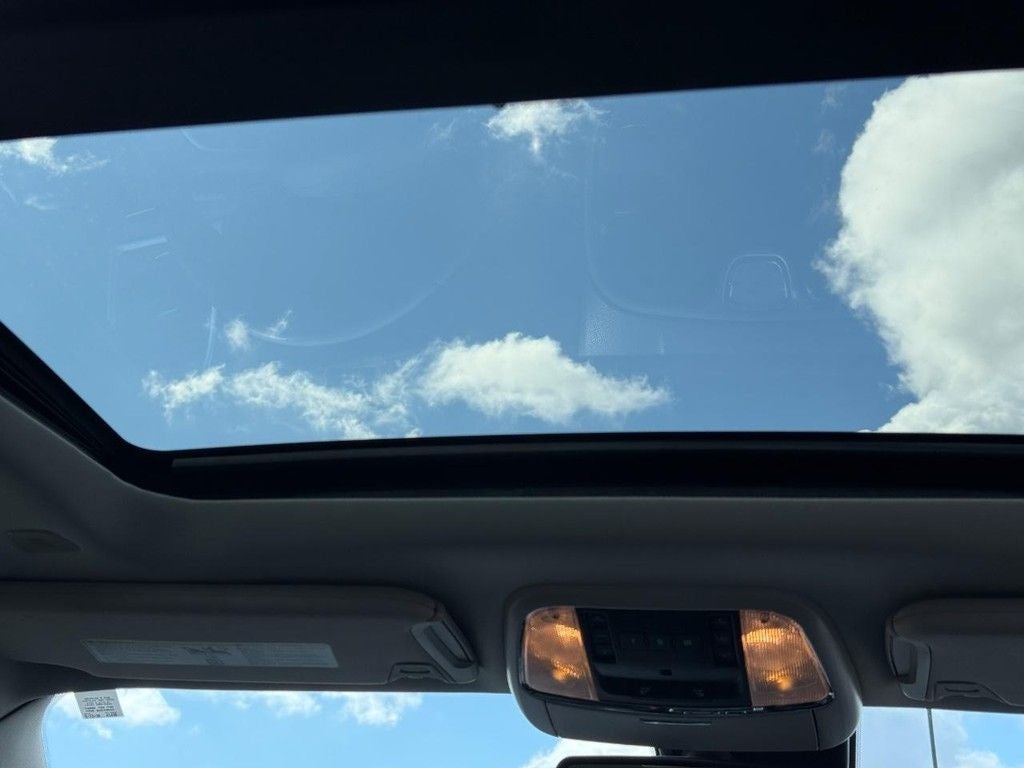 2023 Chrysler 300 Touring