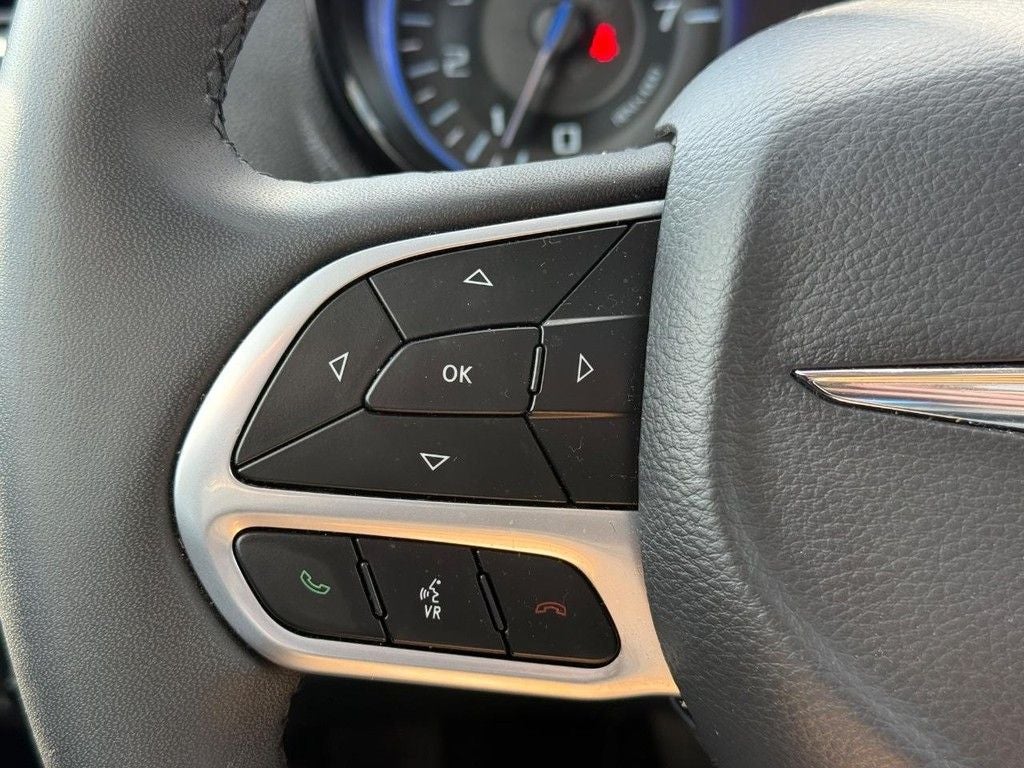 2023 Chrysler 300 Touring