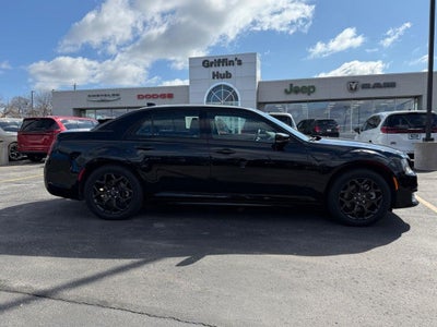 2023 Chrysler 300 Touring