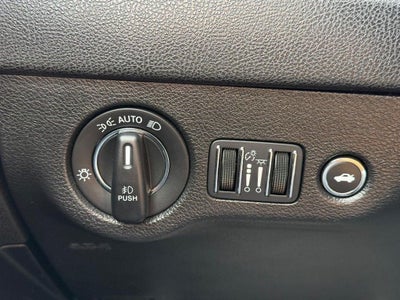 2023 Chrysler 300 Touring