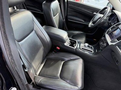 2023 Chrysler 300 Touring