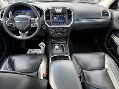 2023 Chrysler 300 Touring