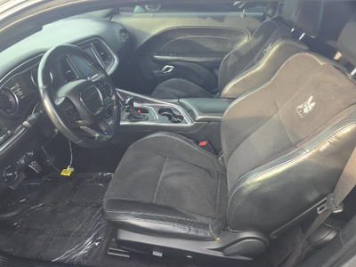 2018 Dodge Challenger 392 Hemi Scat Pack Shaker
