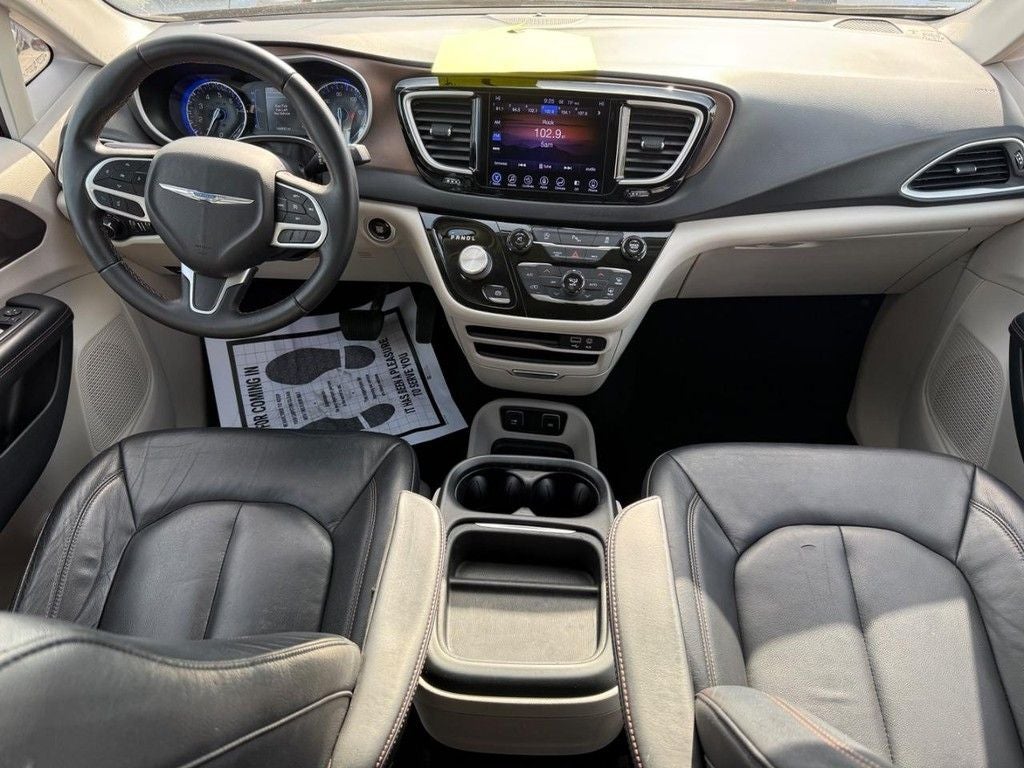 2017 Chrysler Pacifica Touring L