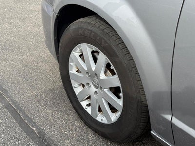 2014 Chrysler Town & Country Touring Near Milwaukee Wisconsin