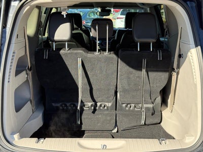 2024 Chrysler Pacifica Touring L NEAR MILWAUKEE WI