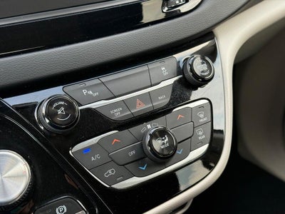 2017 Chrysler Pacifica LX Near Milwaukee WI