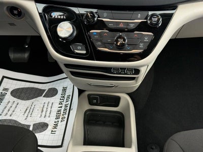 2023 Chrysler Voyager LX Near Milwaukee WI
