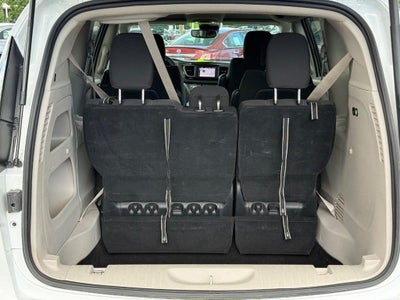 2023 Chrysler Voyager LX Near Milwaukee WI