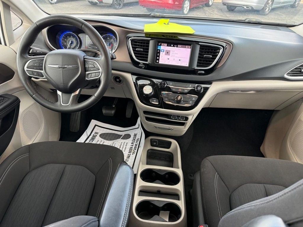 2023 Chrysler Voyager LX Near Milwaukee WI