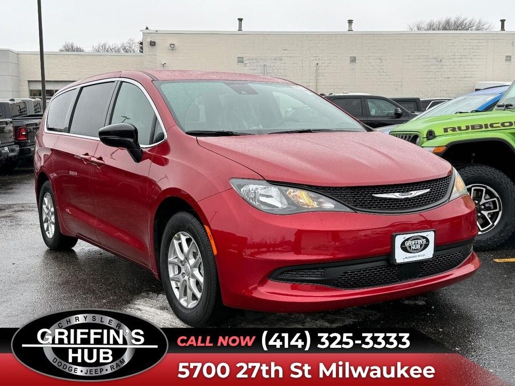 2026 Chrysler Voyager LX