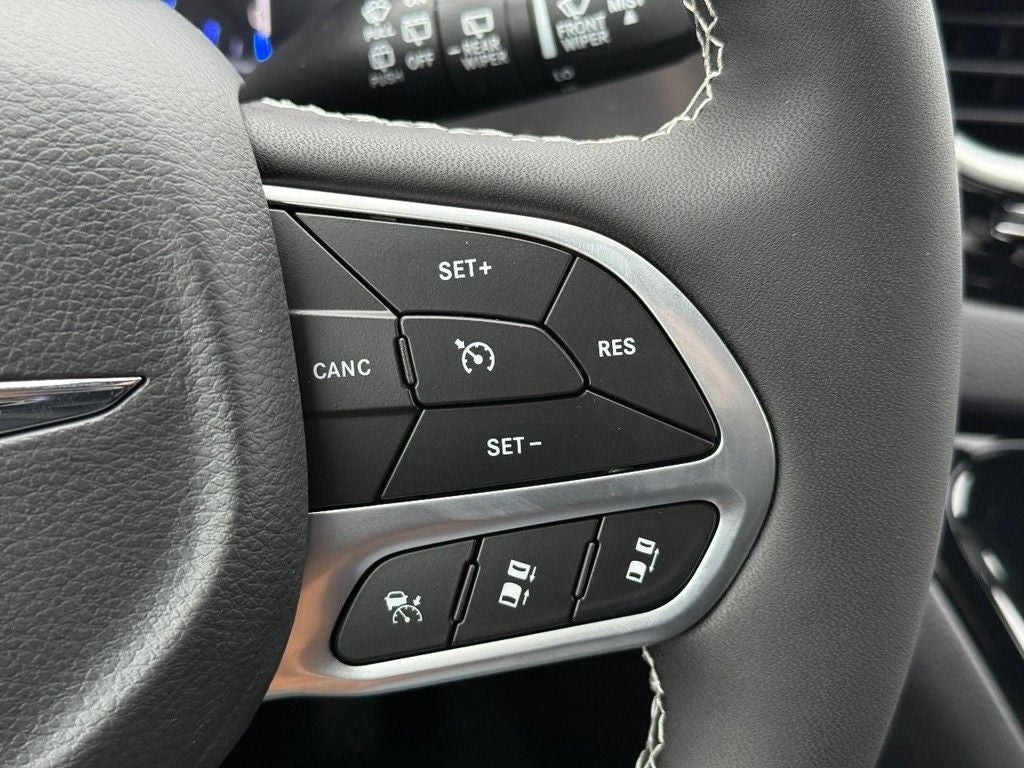 2026 Chrysler Voyager LX